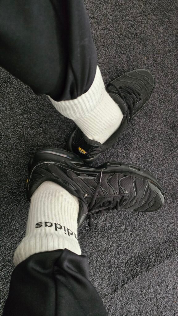 Smelly Nike TNs